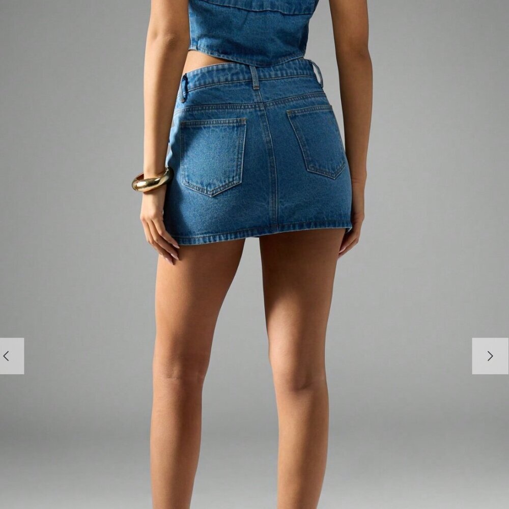 MissGuided Denim Skirt with Belt Loops Size 4